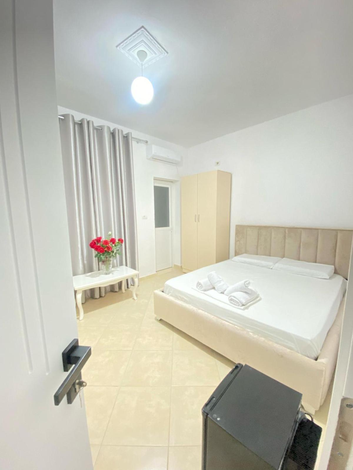 Enel Villa Sarandë Exterior foto